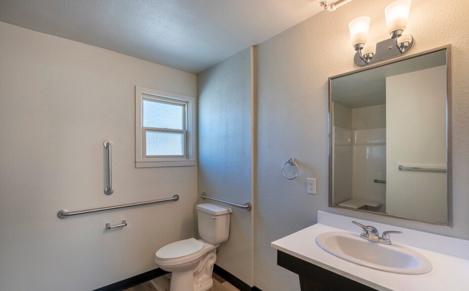 More Photos Of 907 S Carson St, Carson City Apartments For Sale