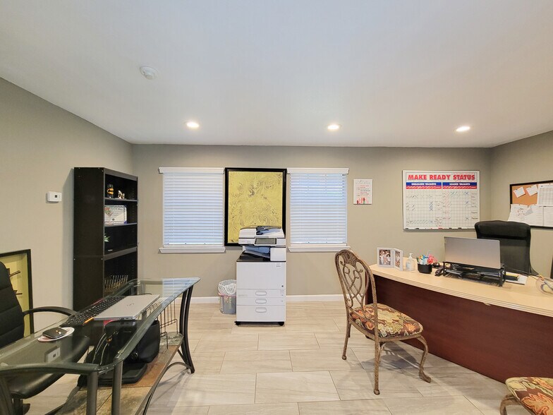 More Photos Of 1501 Poole Ave, Port Arthur Apartments For Sale