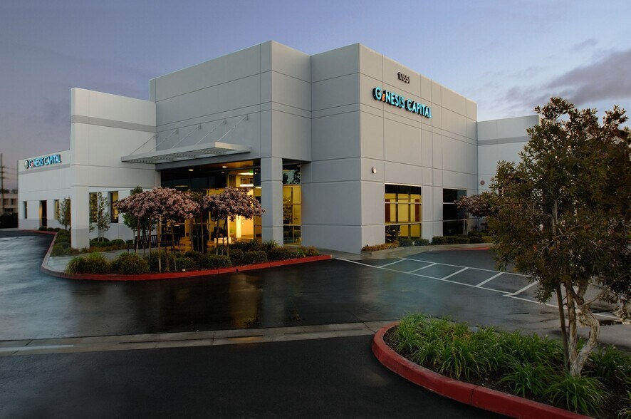 More Photos Of 17521-17551 Gillette Ave, Irvine Coworking Space