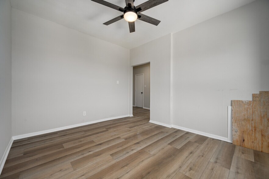 More Photos Of 1210 W 83rd St, Chicago Apartments For Sale