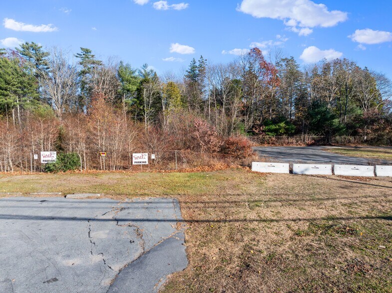 More Photos Of 3388 Acushnet Ave, New Bedford Land For Sale