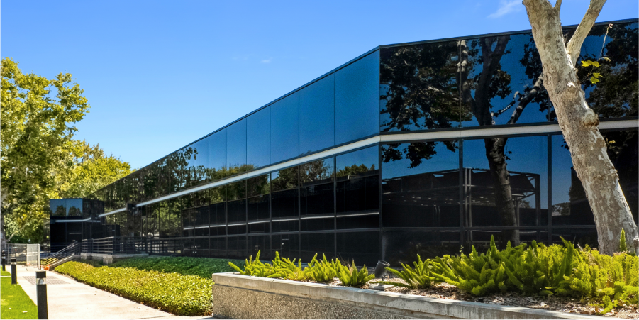 More Photos Of 20931 Burbank Blvd, Woodland Hills Office For Sale