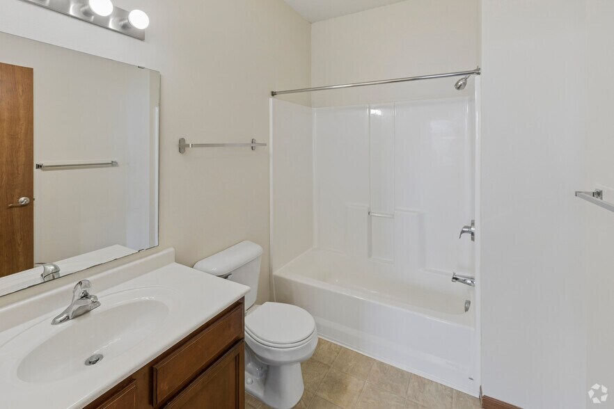 More Photos Of 1531 7th Ave S, Sartell Apartments For Sale