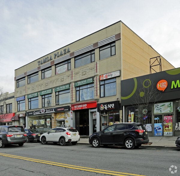 More Photos Of 232-234 Broad Ave, Palisades Park Storefront Retail Office For Lease