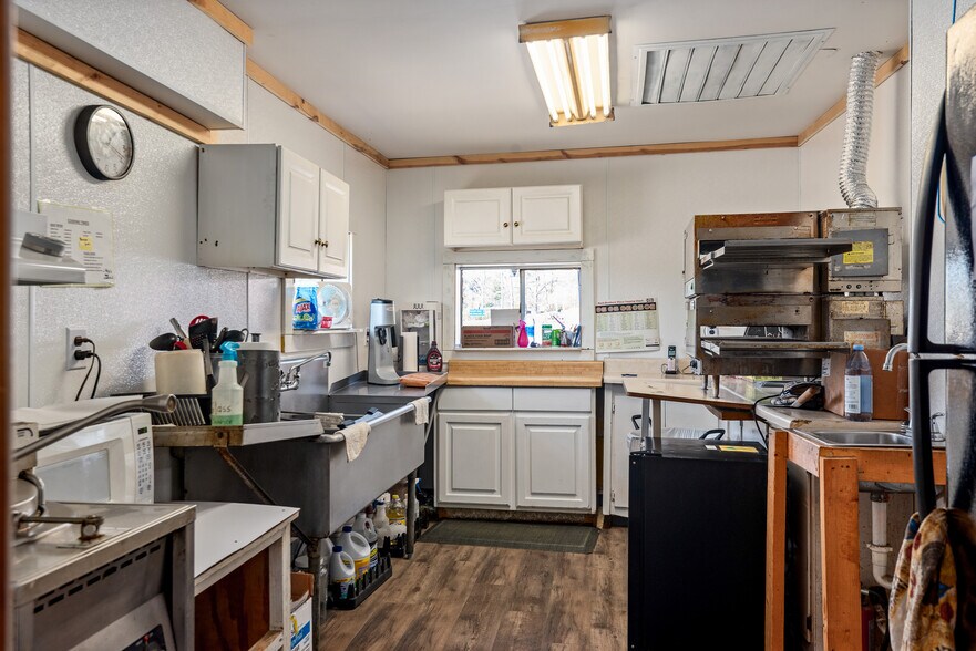 More Photos Of 10842 Highway 5 S, Salesville Convenience Store For Sale