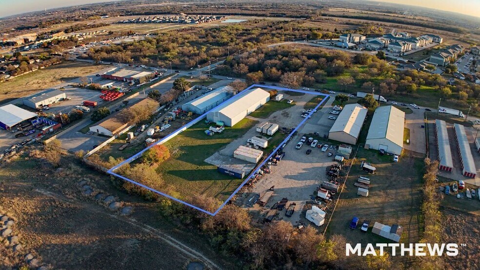 Primary Photo Of 208 Shelby Rd, Fort Worth Manufacturing For Sale