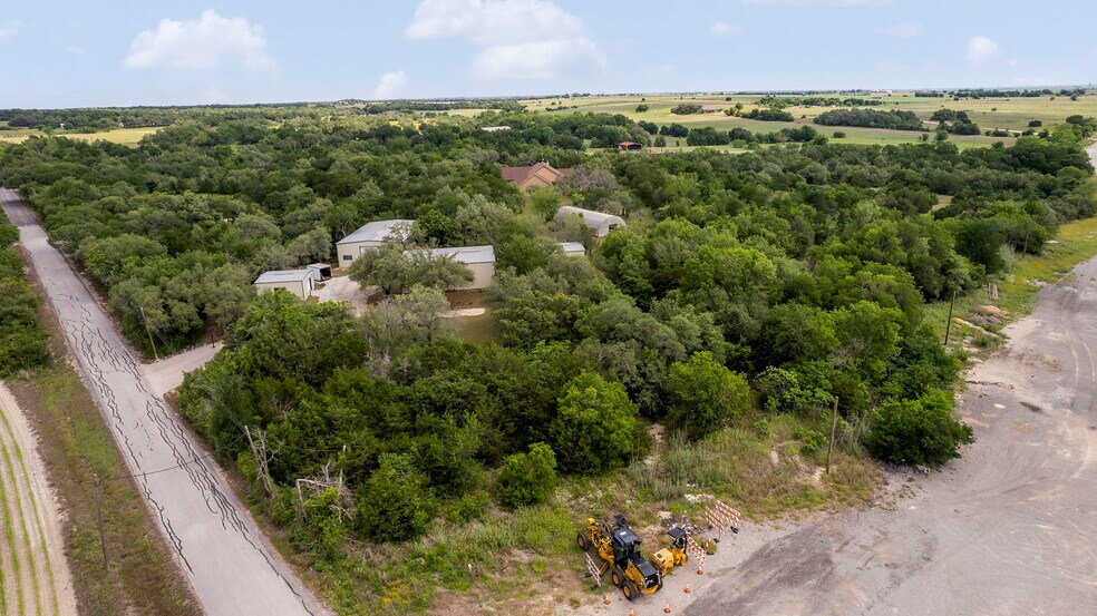 More Photos Of 618 County Road 156, Granger Industrial For Lease
