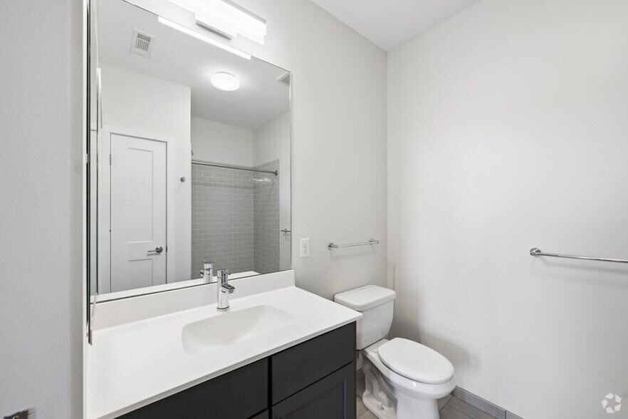 More Photos Of 10 Patriot Pky, South Weymouth Apartments For Lease