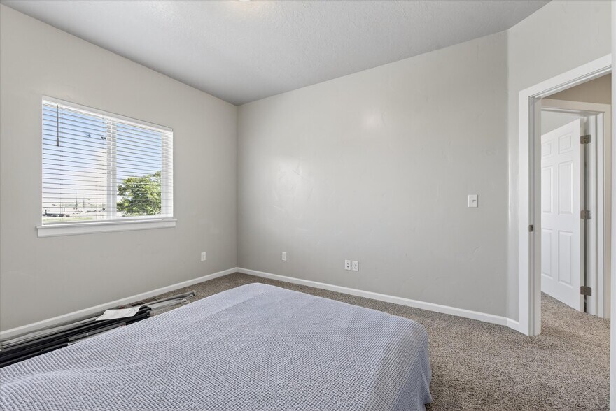 More Photos Of 565 575 585 Baker st, Baker City Multifamily For Sale