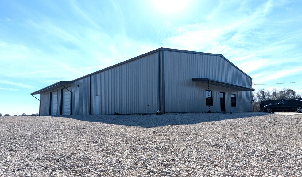 Primary Photo Of 7245 FM 1006 Rd, Orange Warehouse For Lease