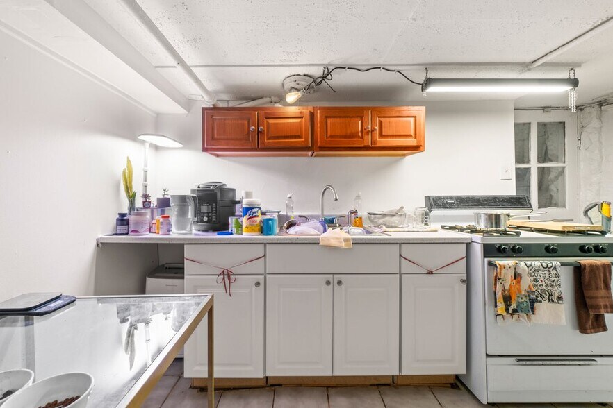 More Photos Of 3526 Keswick Rd, Baltimore Apartments For Sale