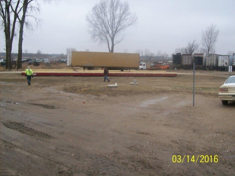 More Photos Of 62805 MN Highway 24, Litchfield Auto Salvage Facility For Sale