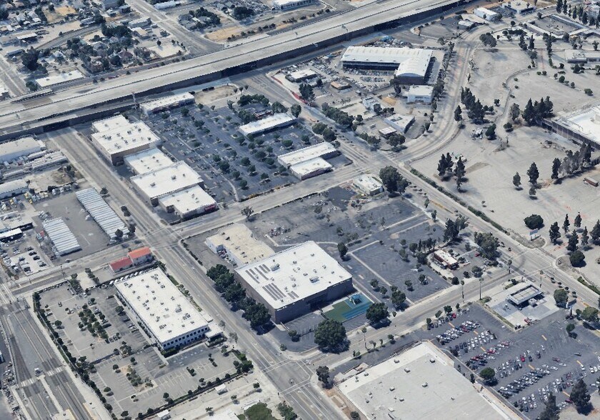 More Photos Of 659-689 W 2nd St, San Bernardino Freestanding For Lease