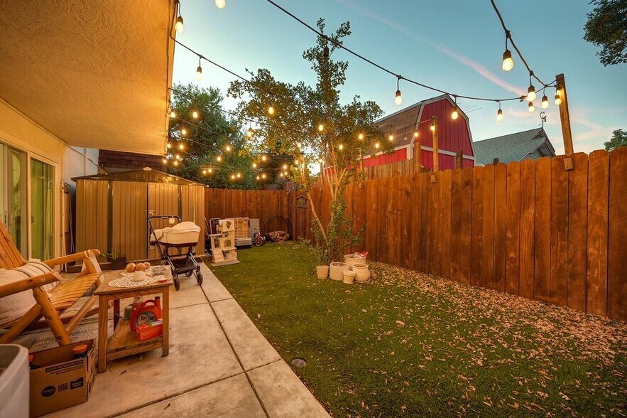 More Photos Of 5372 Garfield Ave, Sacramento Apartments For Sale