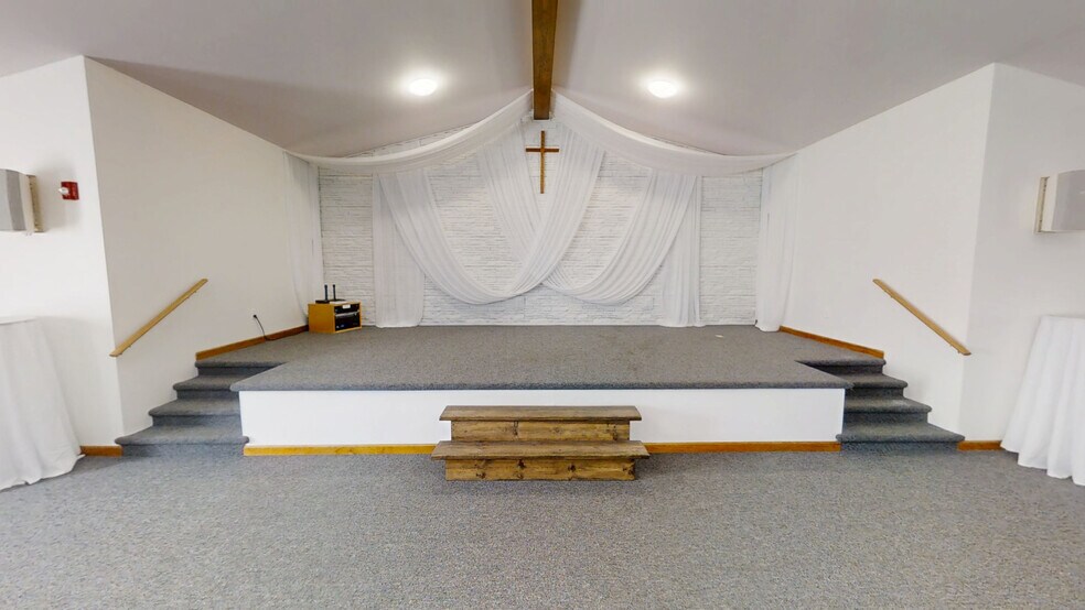 More Photos Of 193 County Highway 49, Morris Specialty For Sale