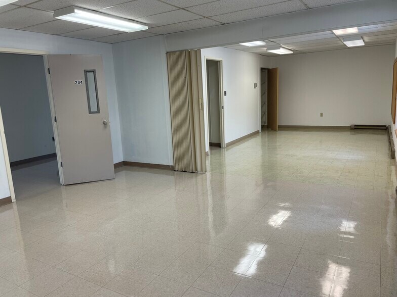 More Photos Of 1500 E Branch Rd, State College Office For Lease