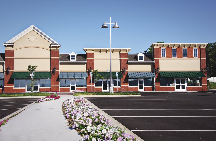 More Photos Of , Middletown General Retail For Sale