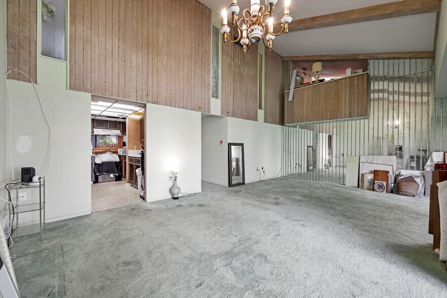 More Photos Of 4411 E Mainmast Ct, Fort Myers Specialty For Sale