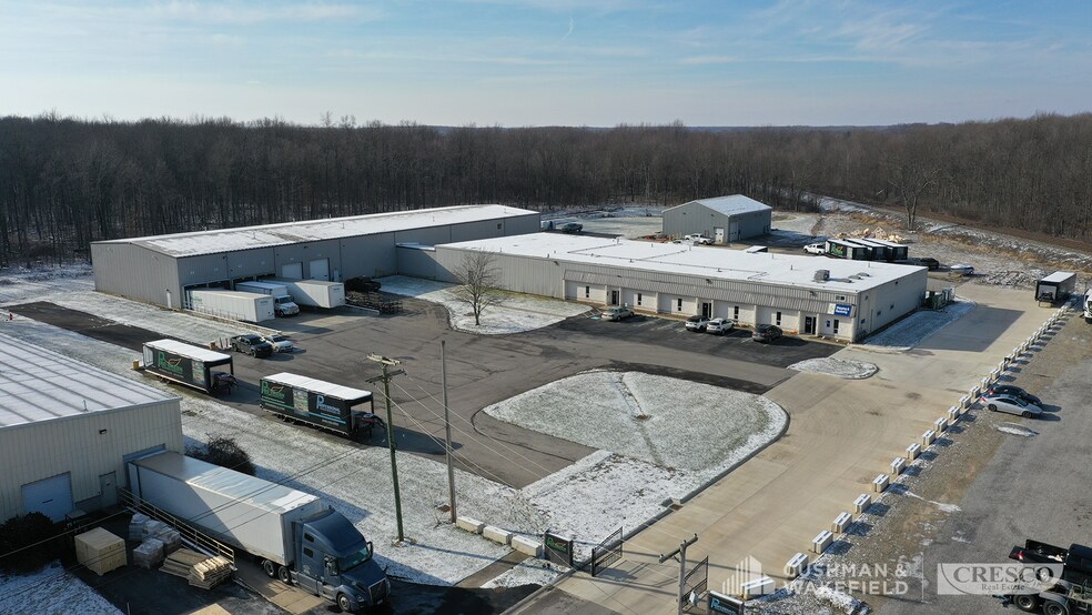 Primary Photo Of 300 Commerce Dr, LaGrange Warehouse For Sale