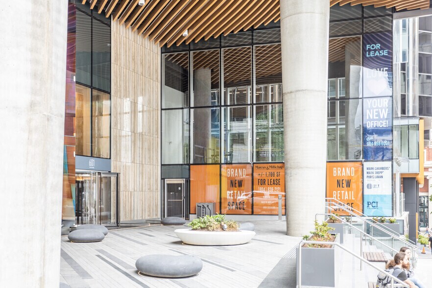 More Photos Of 601 W Hastings St, Vancouver Office For Sale