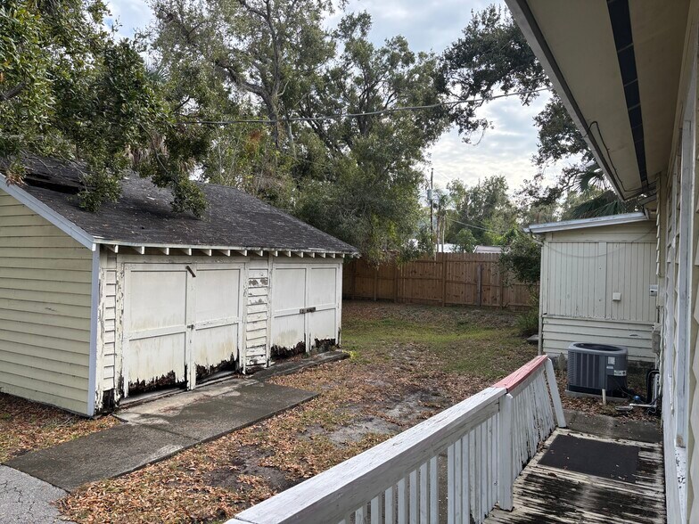 More Photos Of 3307 Manatee Ave, Bradenton Freestanding For Sale