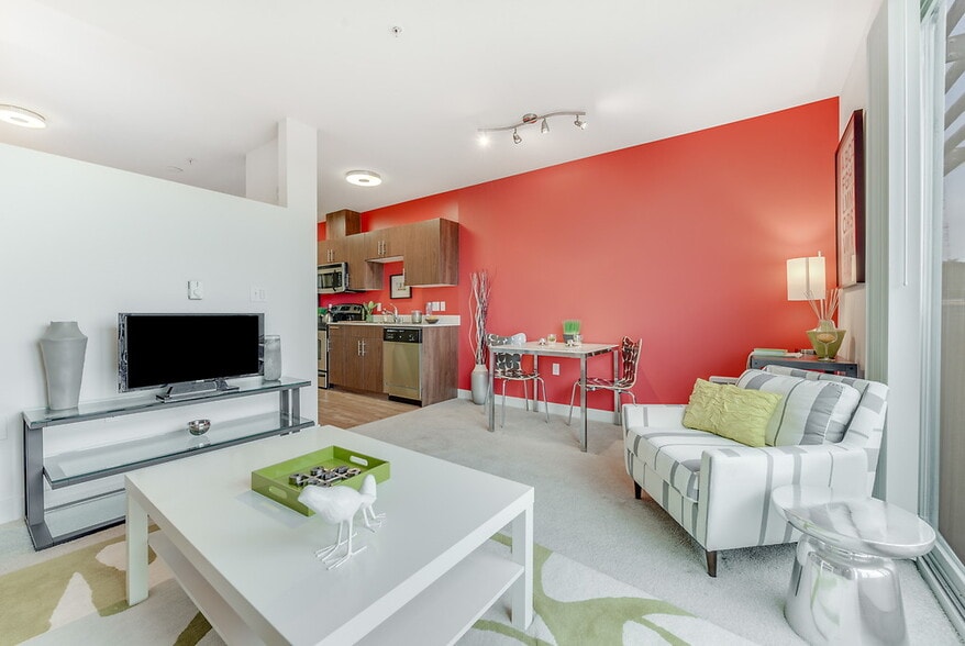 More Photos Of 118 Republican St, Seattle Apartments For Lease