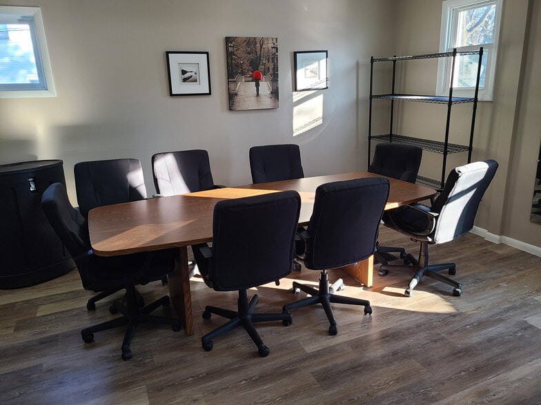 Primary Photo Of 614 E Broadway St, Mount Pleasant Coworking Space