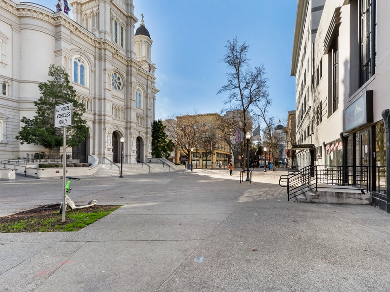 More Photos Of 1020 11th St, Sacramento Office For Lease