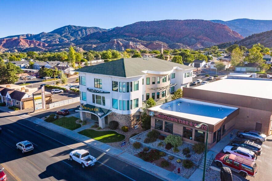 More Photos Of 427 S Main St, Cedar City Office For Lease