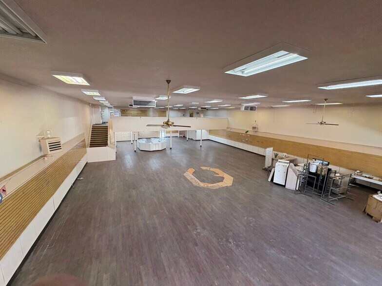 More Photos Of 363 Aultman St, Ely General Retail For Sale