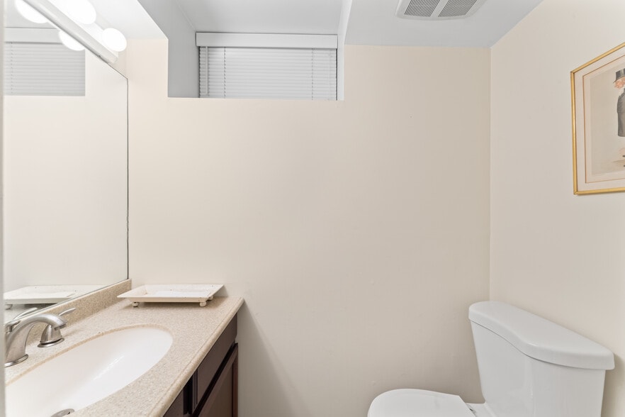 More Photos Of 1238 Post Rd, Fairfield Loft Creative Space For Lease