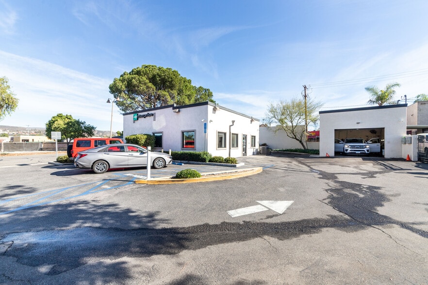 More Photos Of 764 Los Angeles Ave, Simi Valley Freestanding For Sale
