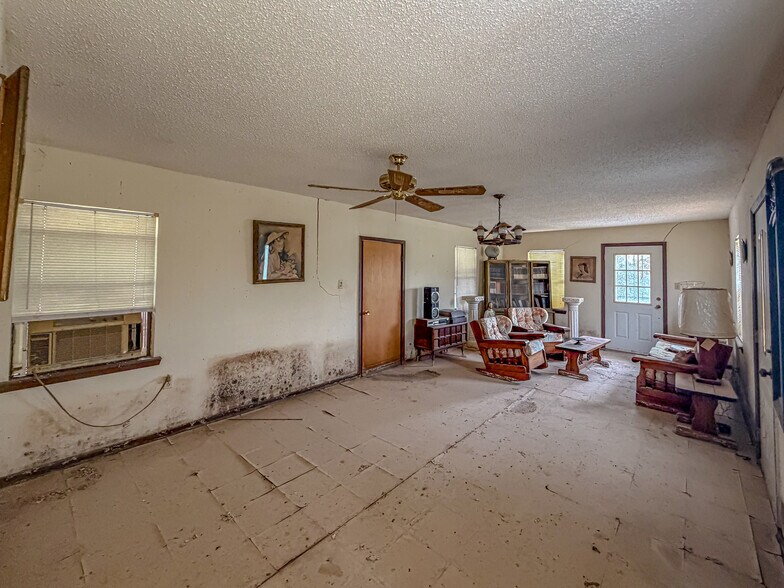 More Photos Of 587 Garza Jones Ln, Laredo Land For Sale