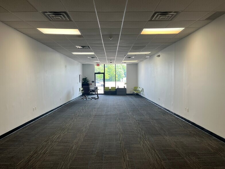 More Photos Of 2800-2866 Street Rd, Bensalem Unknown For Lease