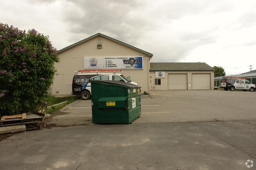 More Photos Of 131-133 E Poplar Ave, Coeur d'Alene Flex For Lease