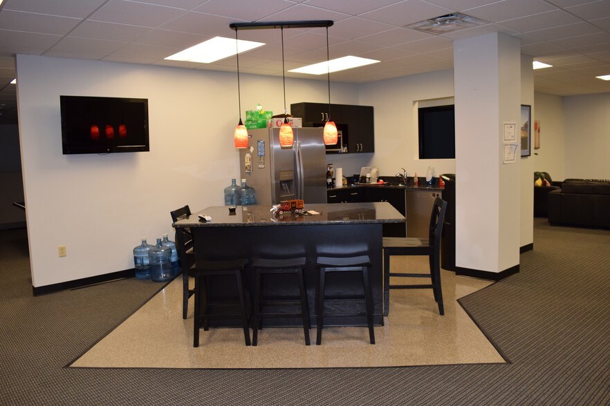 More Photos Of 10540 Marty St, Overland Park Office For Lease