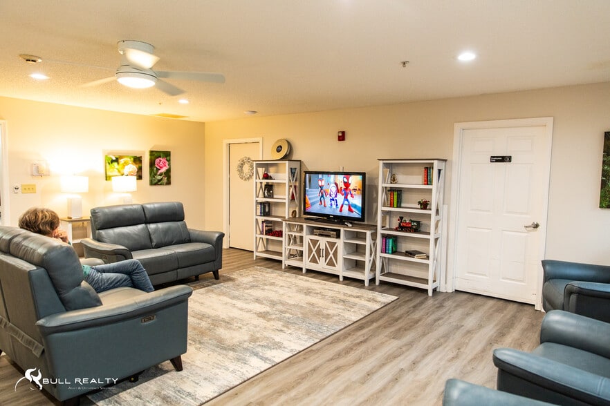 More Photos Of 286 Four Points Rd, Jackson Healthcare For Sale