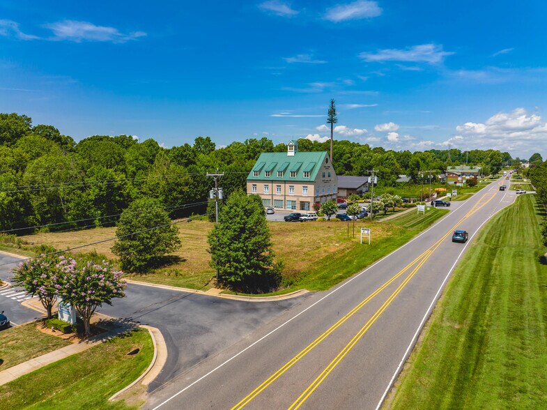 More Photos Of 520 Williamson Rd, Mooresville Land For Sale