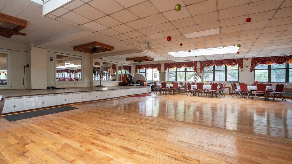 More Photos Of 2281 Church Ave, Brooklyn Storefront Retail Office For Sale