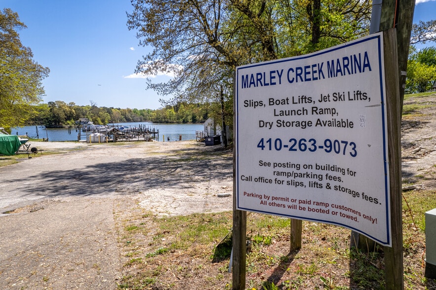 More Photos Of 7813 Leymar Rd, Glen Burnie Marina For Sale