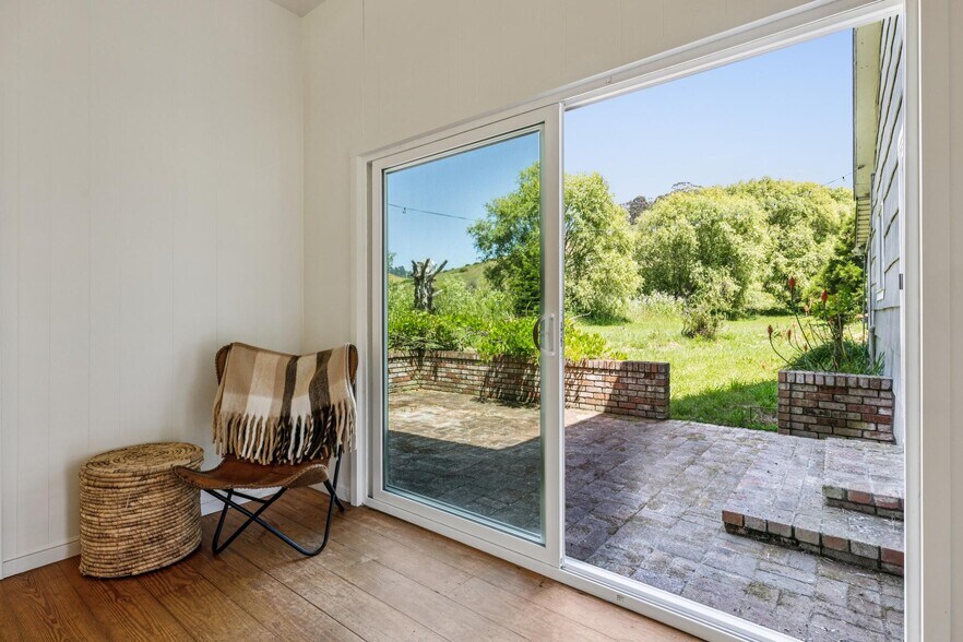 More Photos Of 1650 Stage Rd, Pescadero Specialty For Sale