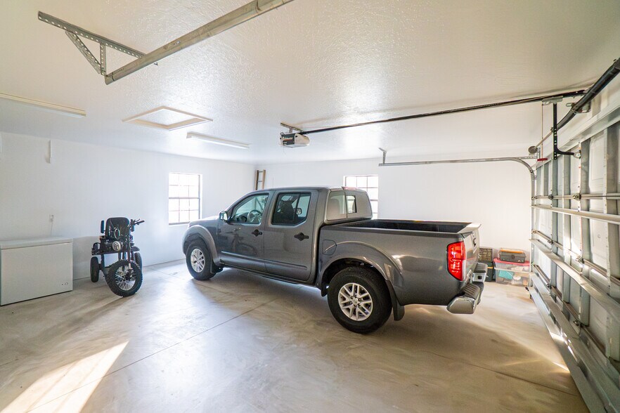 More Photos Of 8600 NE 147th Avenue Rd, Silver Springs Lodge Meeting Hall For Sale