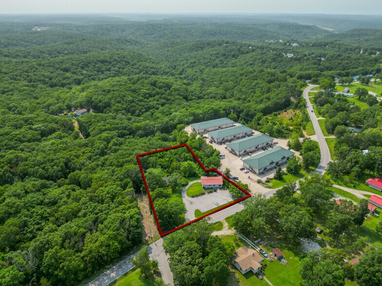 More Photos Of 22199 Highway Y, Saint Robert Medical For Sale