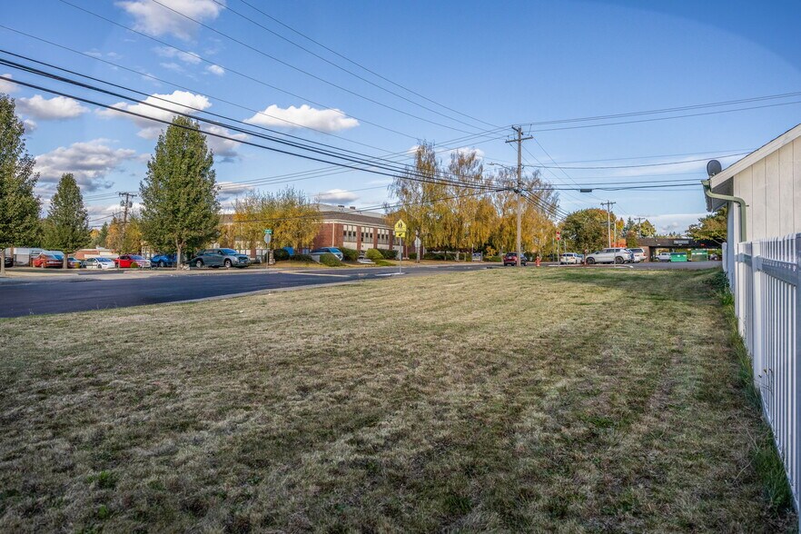 More Photos Of , Sandy Unknown For Sale