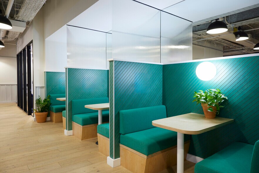 More Photos Of 1 Beacon, Boston Coworking Space