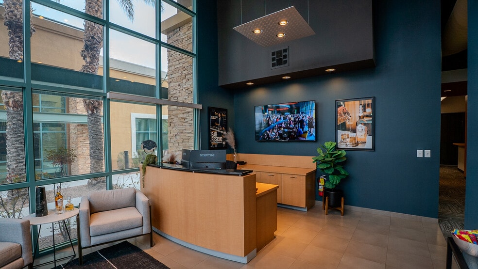 More Photos Of 127 E Warm Springs Rd, Las Vegas Office For Sale