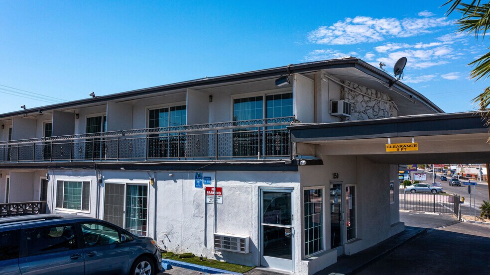 More Photos Of 1350 W Main St, Barstow Hotel For Sale