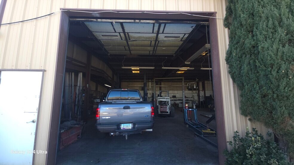 More Photos Of 8195 E Manley Dr, Prescott Valley Auto Repair For Sale