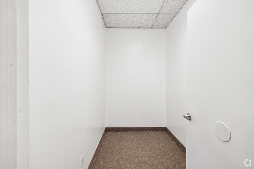 More Photos Of 131 Main St, Hackensack Office For Lease