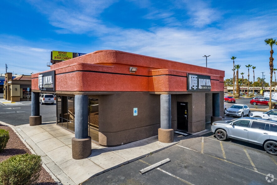 More Photos Of 4850 W Flamingo Rd, Las Vegas Unknown For Lease